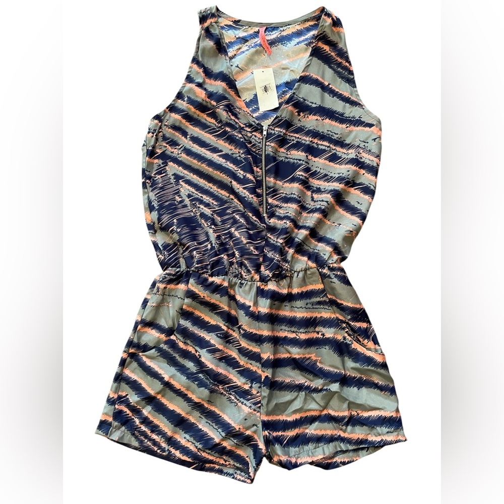 Eight Sixty Made USA, WOMEN Romper, Size M, NWT